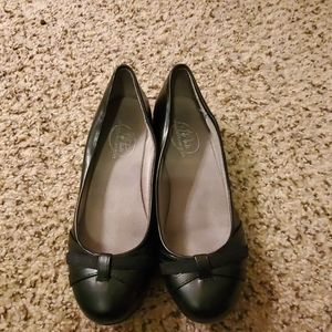 Black flats